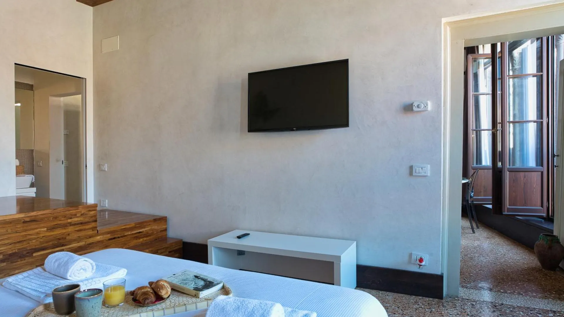 Apartamento Venice Dream - Il Piu Centrale, Idromassaggio In Camera, Ascensore - 10 Min Da Rialto E San Marco